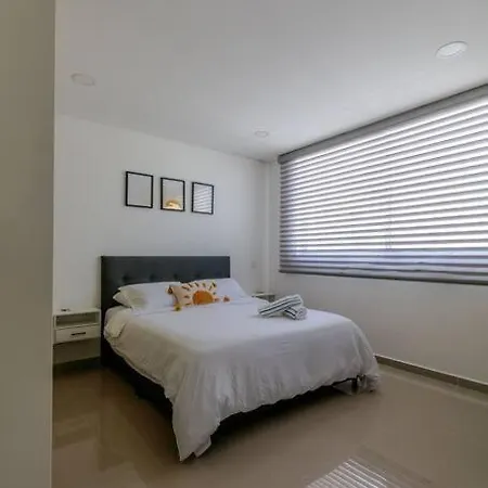 Moderno Apartamento Frente Al Mar *